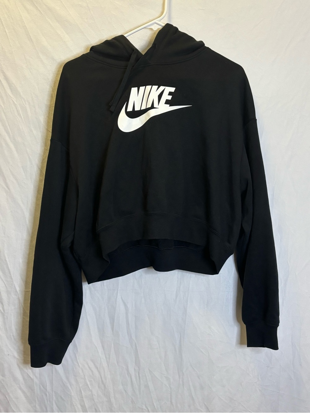 Cropped Nike Hoodie